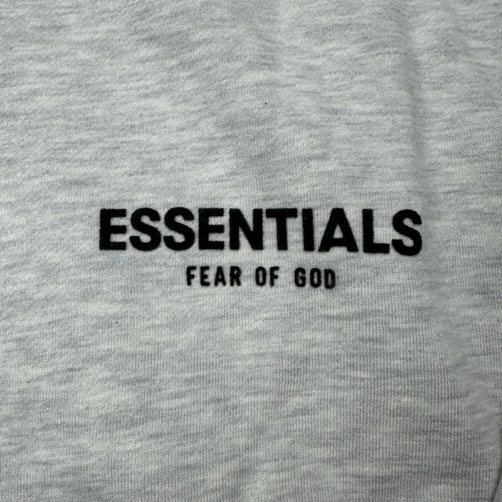 Essentials fear of god hoodie light oatmeal - Picture 2 of 6